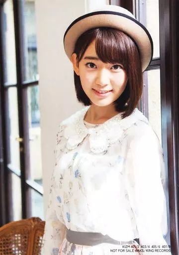 中古】生写真(AKB48・SKE48) 宮脇咲良/「365日の紙飛行機」Ver./CD「唇