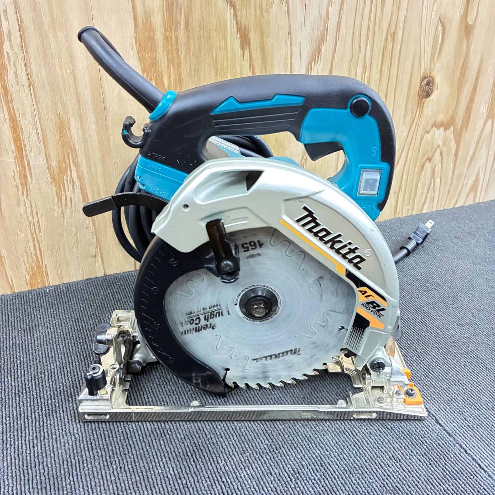 ◇マキタ(makita) 165mm電子造作用精密マルノコ HS6403 【中古
