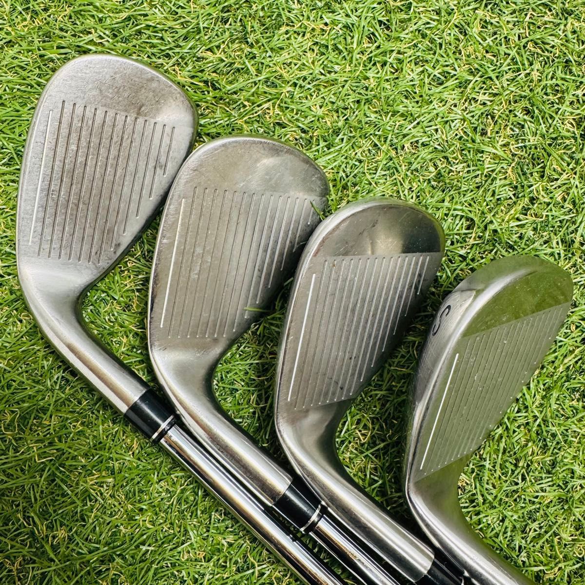 良品】豪華8本 テーラーメイド ステルスHD メンズアイアンセット S