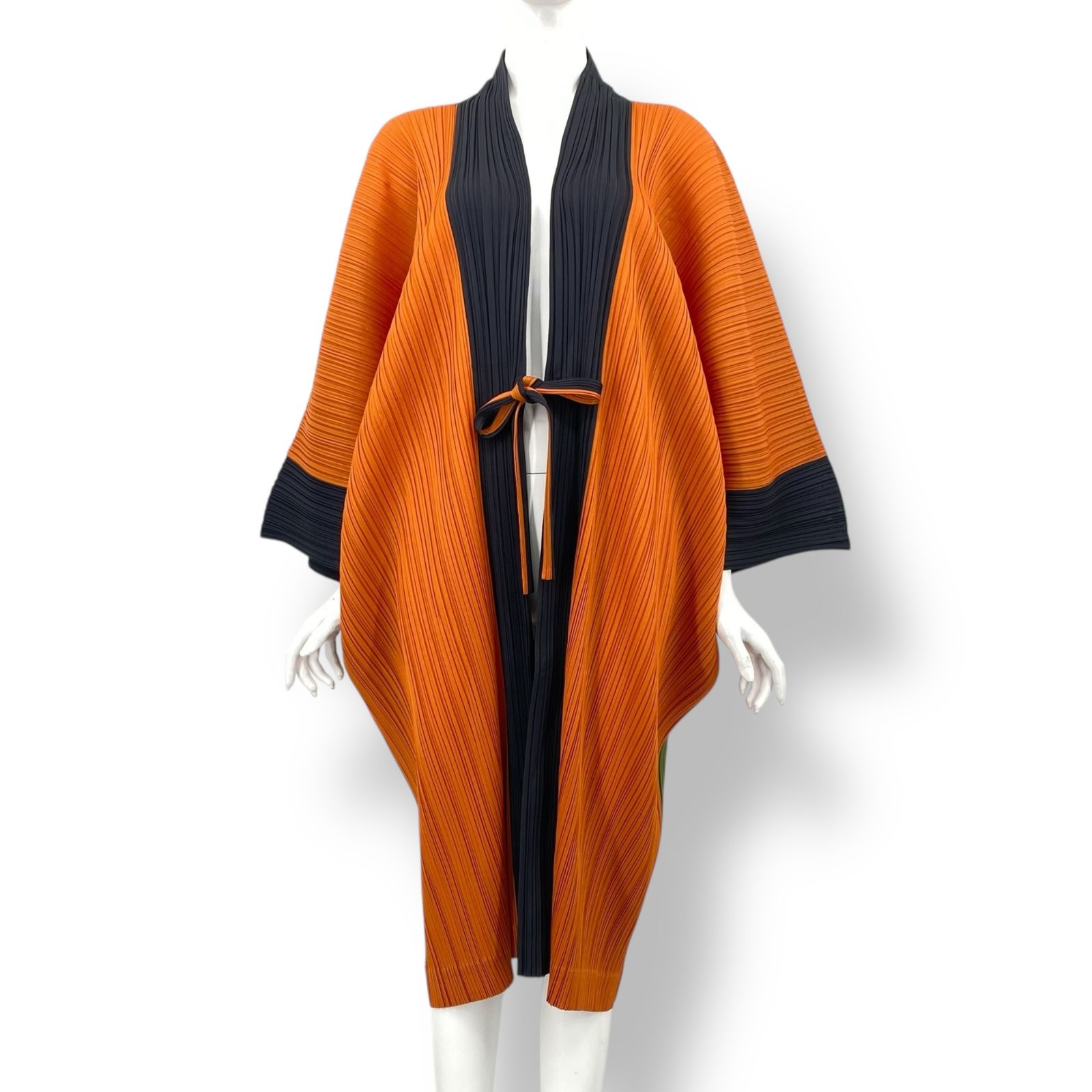 激レア 新品同様 ISSEY MIYAKE イッセイミヤケ PLEATS PLEASE プリーツ