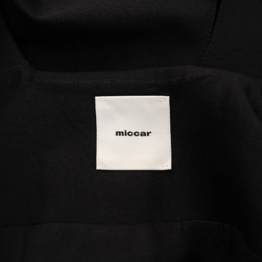 ミカー miccar ジレ ベスト クルーネック ウール シルク混 F 黒