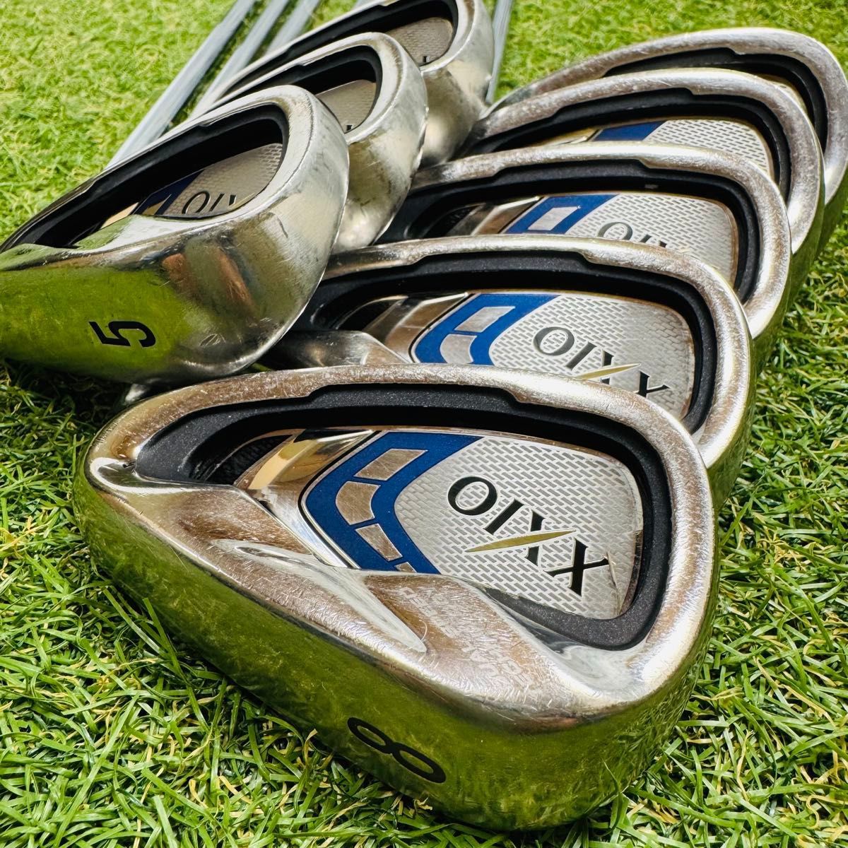 【良品】9代目XXIO XXIO9 メンズアイアンセット 7本 スチール R 良品】豪華8本 9代目ゼクシオ XXIO9 メンズアイアンセット スチール S