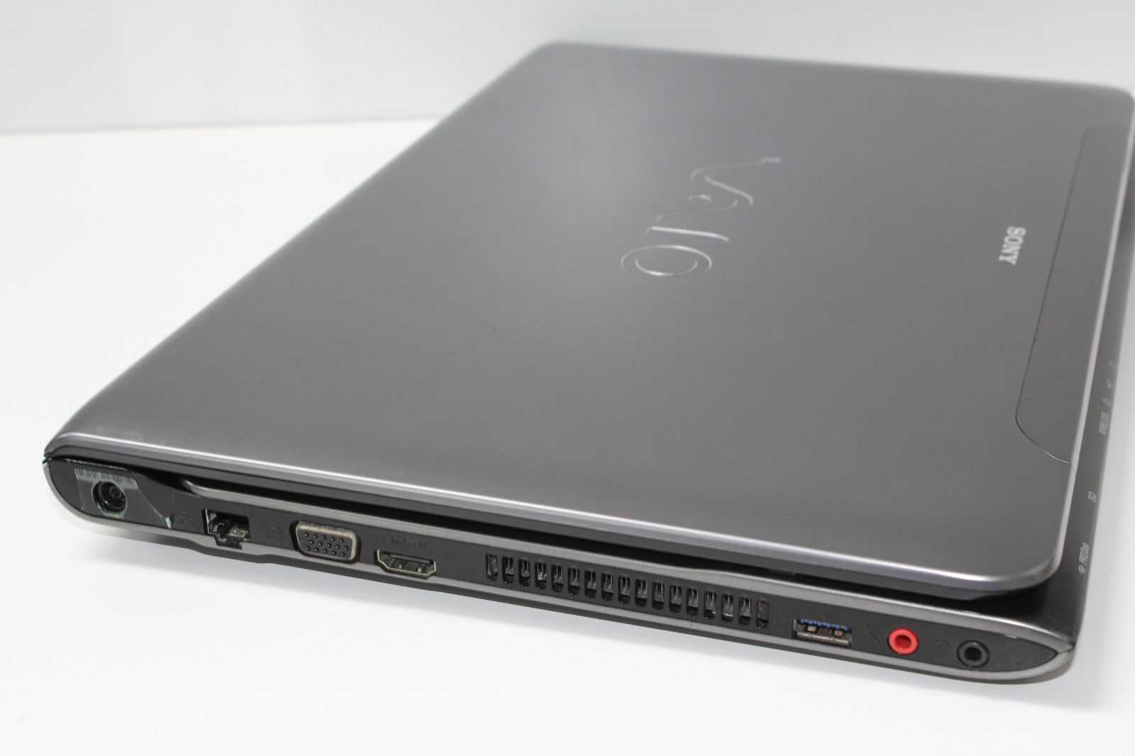 ノートPC】SONY〈VAIO Eシリーズ〉Intel Core i7/SSD512GB/メモリ8GB 