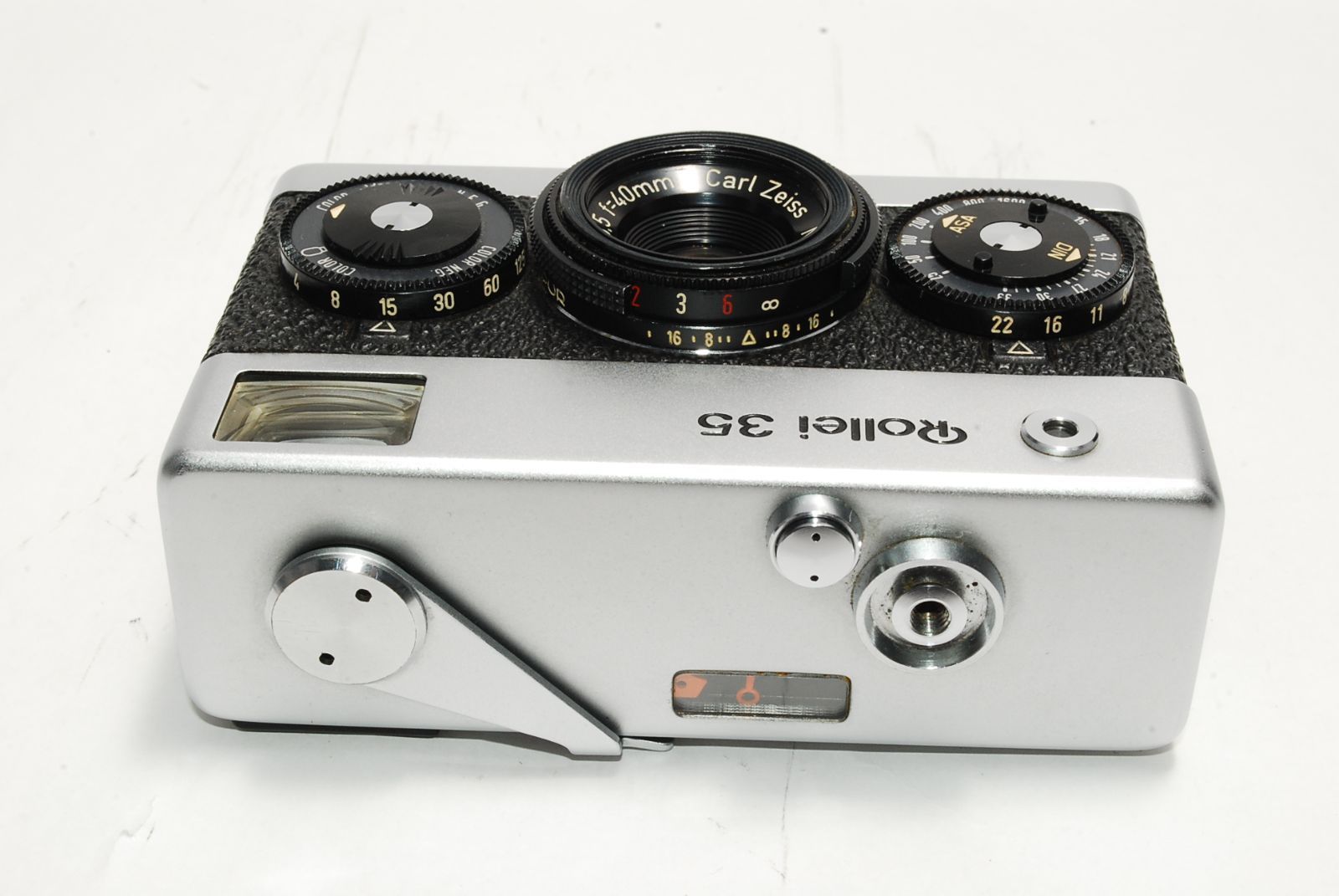 ☆希品☆少Rollei35用 レザーケース☆ストラップ付☆】ローライ Rollei