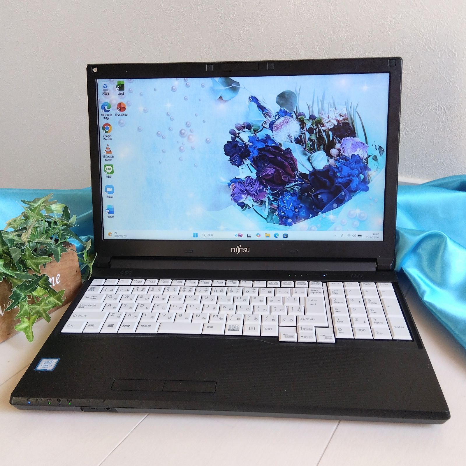 Windows11✨高速SSD✨富士通ノートパソコン✨Office付きPC✨98 - メルカリ