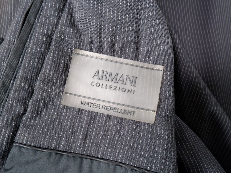 ARMANI COLLEZIONIアルマーニ コレッツォーニ WATER REPELLENT 中綿