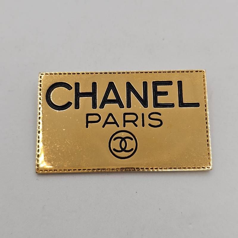 希少 ヴィンテージ シャネル PARIS ロゴ ブローチ ゴールド ココマーク 希少】シャネル PARIS ロゴ ブローチ ゴールド ヴィンテージ ココ