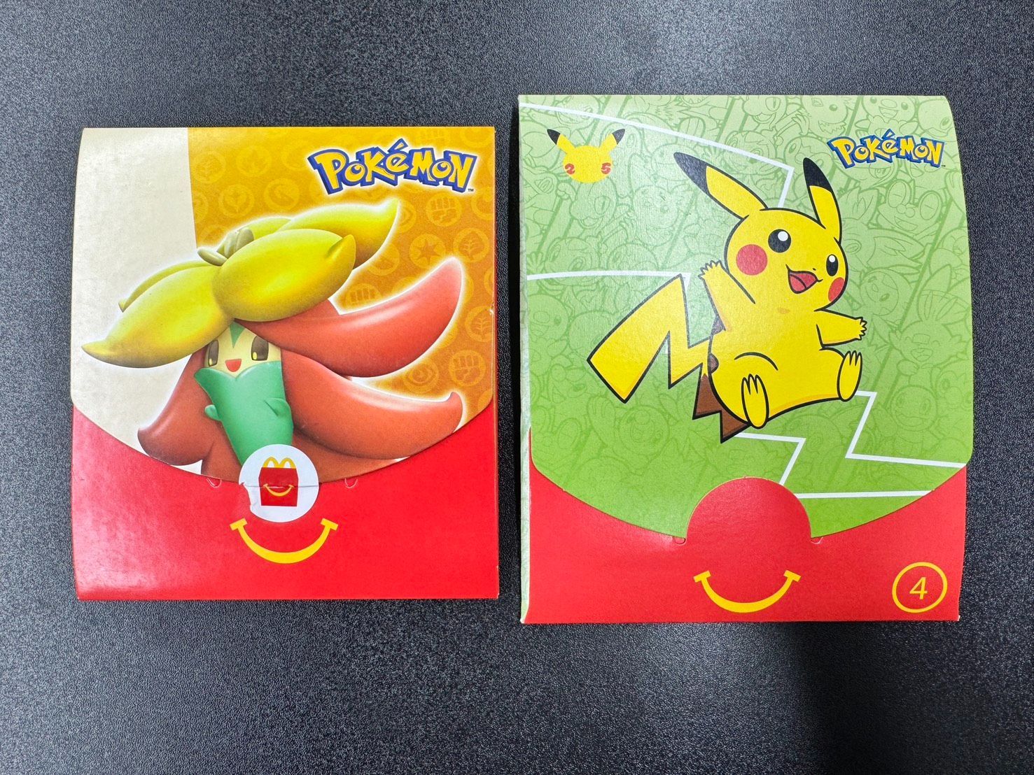 2021 北米マクドナルド 25thポケモンカードパック ピカチュウデザイン