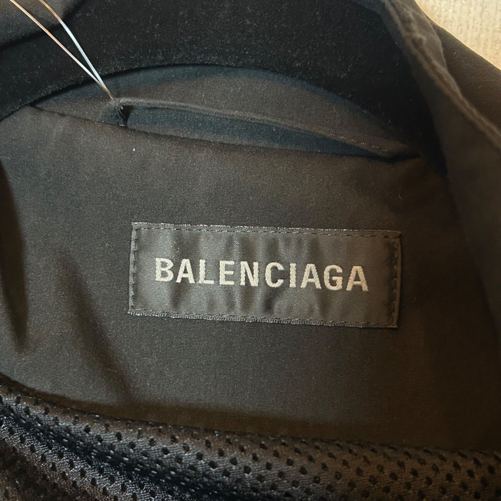 BALENCIAGA メンズルーズフィット トラックスーツ ジャケット ダメージ