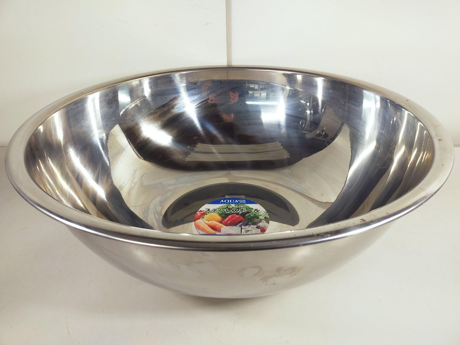 ネズミの装飾付き金属製ボウル ネズミの装飾付き金属製ボウル ネズミの装飾付き金属製ボウル