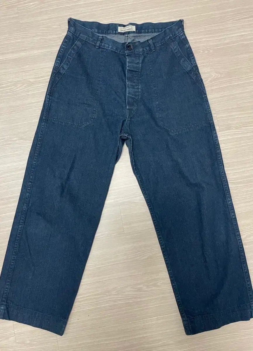 atlast&co アットラスト　デニムパンツ DENIM 34 34 At Last&Co(アットラスト) デニム スラックス - メルカリ