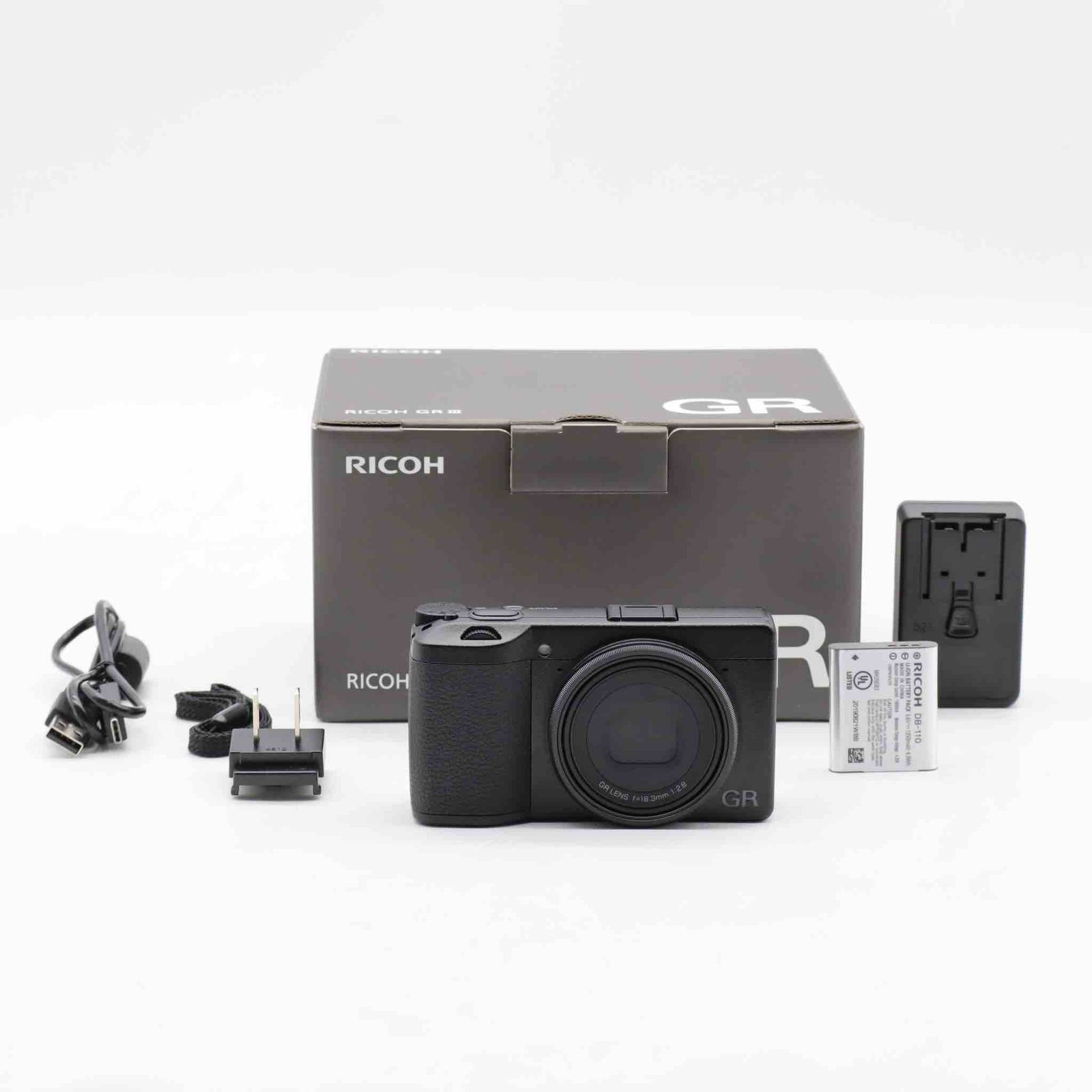 ショット数597回☆ Ricoh GR III ボディ #792 - メルカリ