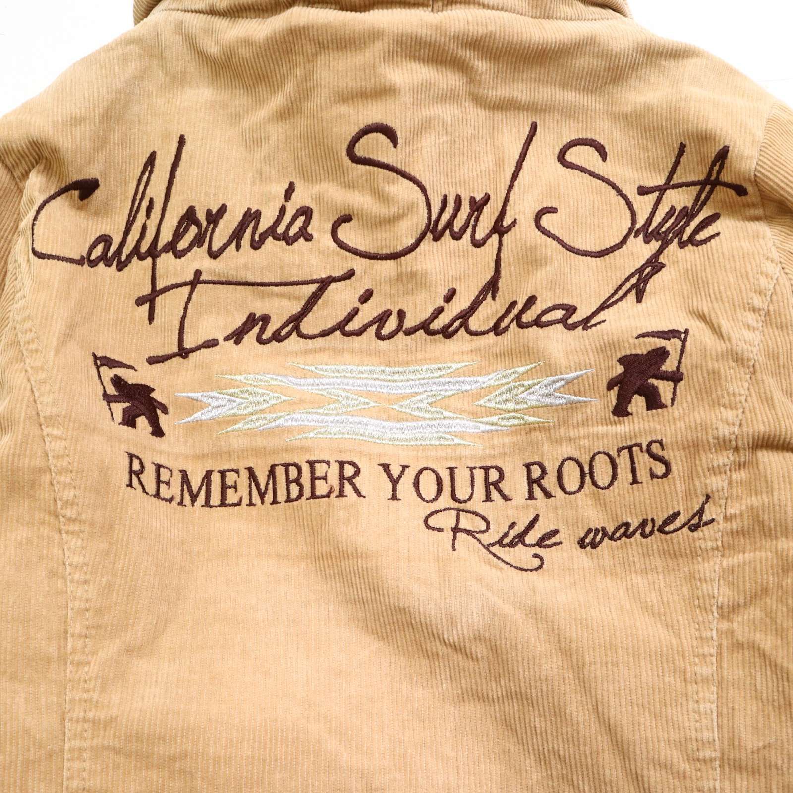 GOTCHA ガッチャ 秋冬 裏ボア☆ ロゴ刺繍 フード収納 袖中綿