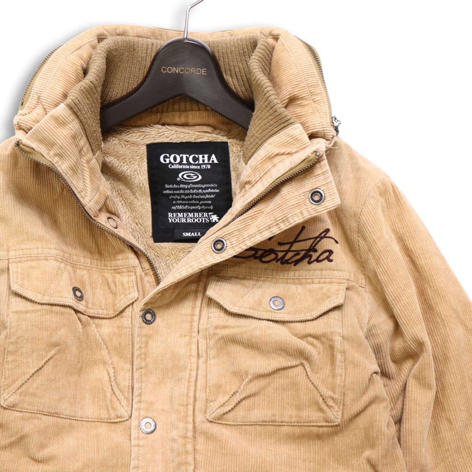 GOTCHA ガッチャ 秋冬 裏ボア☆ ロゴ刺繍 フード収納 袖中綿