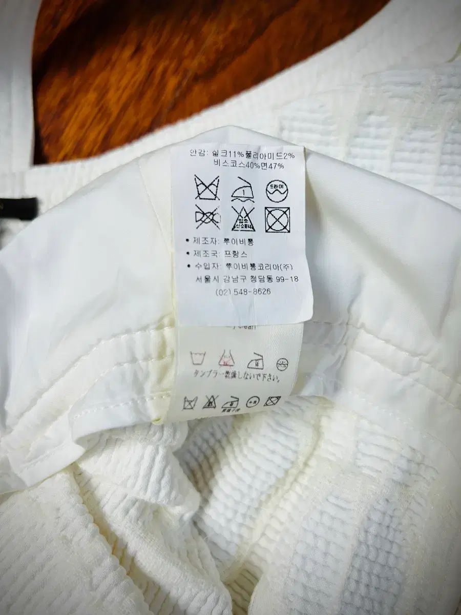 Louis Vuitton 白 ONE PIECE (38サイズ/44) - メルカリ