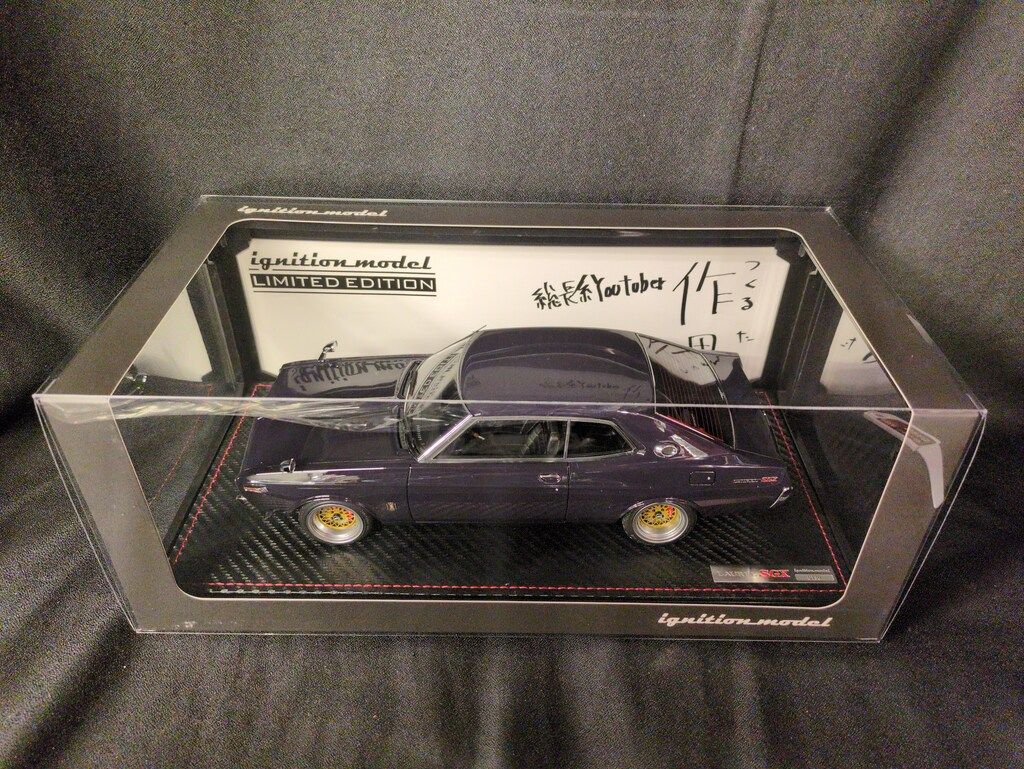 ignition model 1/18 Nissan Laurel 2000SGX(C130) Purple 佐田正樹