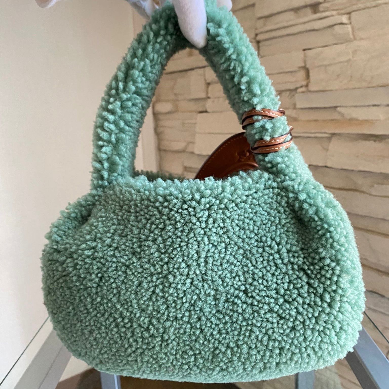 TOD'S トッズ シャツ バッグ ホーボー ミニ ボアムートン - メルカリ