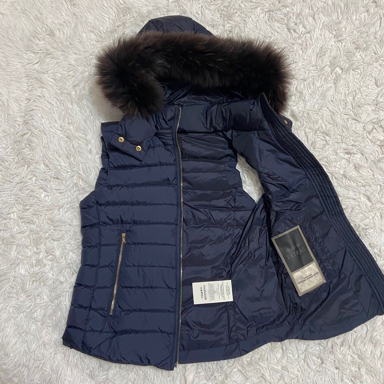 タトラス TATRAS オルシエラ ORSIERA ダウンベスト ファー付き ジップ