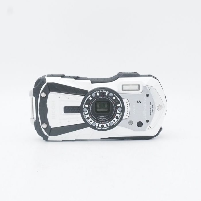 RICOH リコー デジタルカメラ WG-40W ホワイト オマケ 防水 防塵 対 