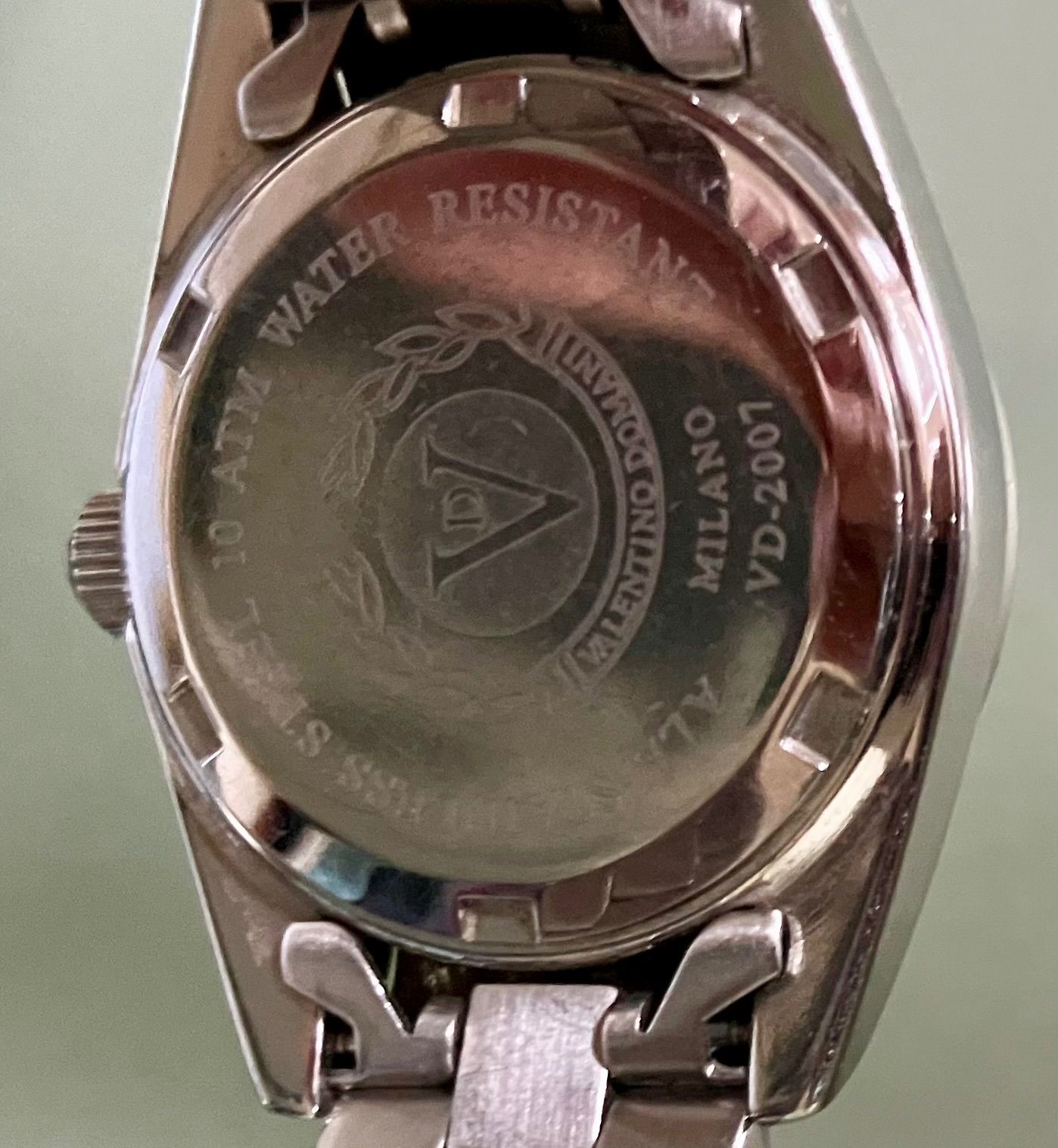 ☆稼働 美品☆VALENTINO DOMANI バレンチノ ドマーニ☆QZ☆VD-2007