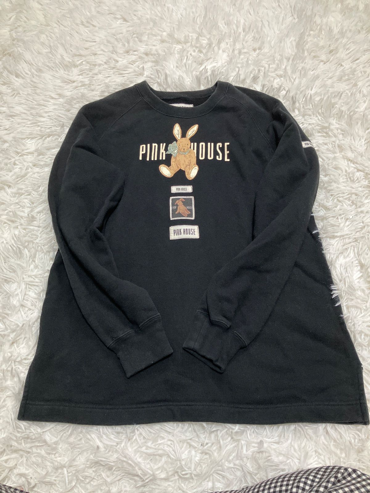 ピンクハウス　スウェット　トレーナー　黒　うさぎ ピンクハウス トレーナー うさぎ 黒 - メルカリ