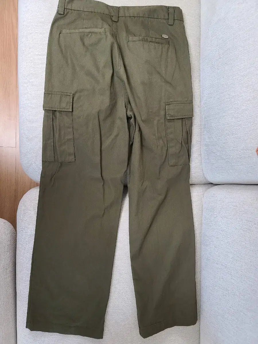 Yale カーゴワイド ズボン M カーキ 30インチ