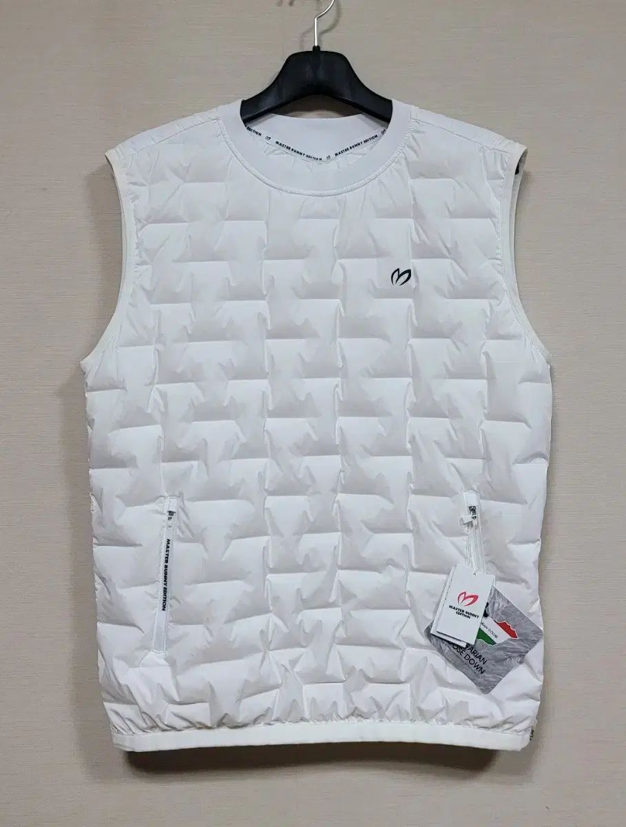マスターバニーエディション メンズ ハンガリー グースダウン ベスト