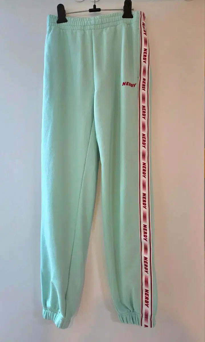NERDY ミント トレーニングウェア セット サイズ XS - メルカリ