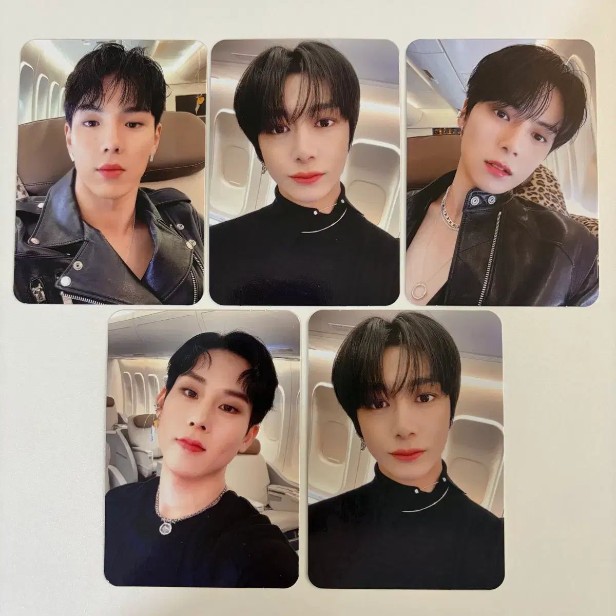 MONSTA X(モンスタエックス・モネク) トレーディングカード5枚