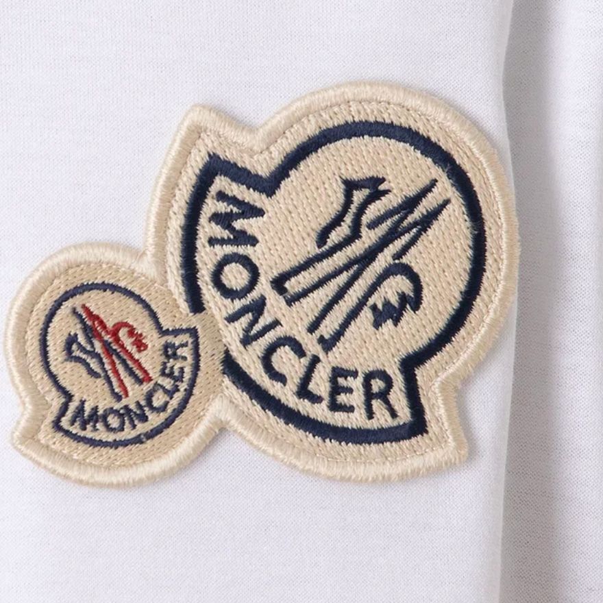 MONCLER Tシャツダブルワッペン 2021-2022AW モデル - メルカリ