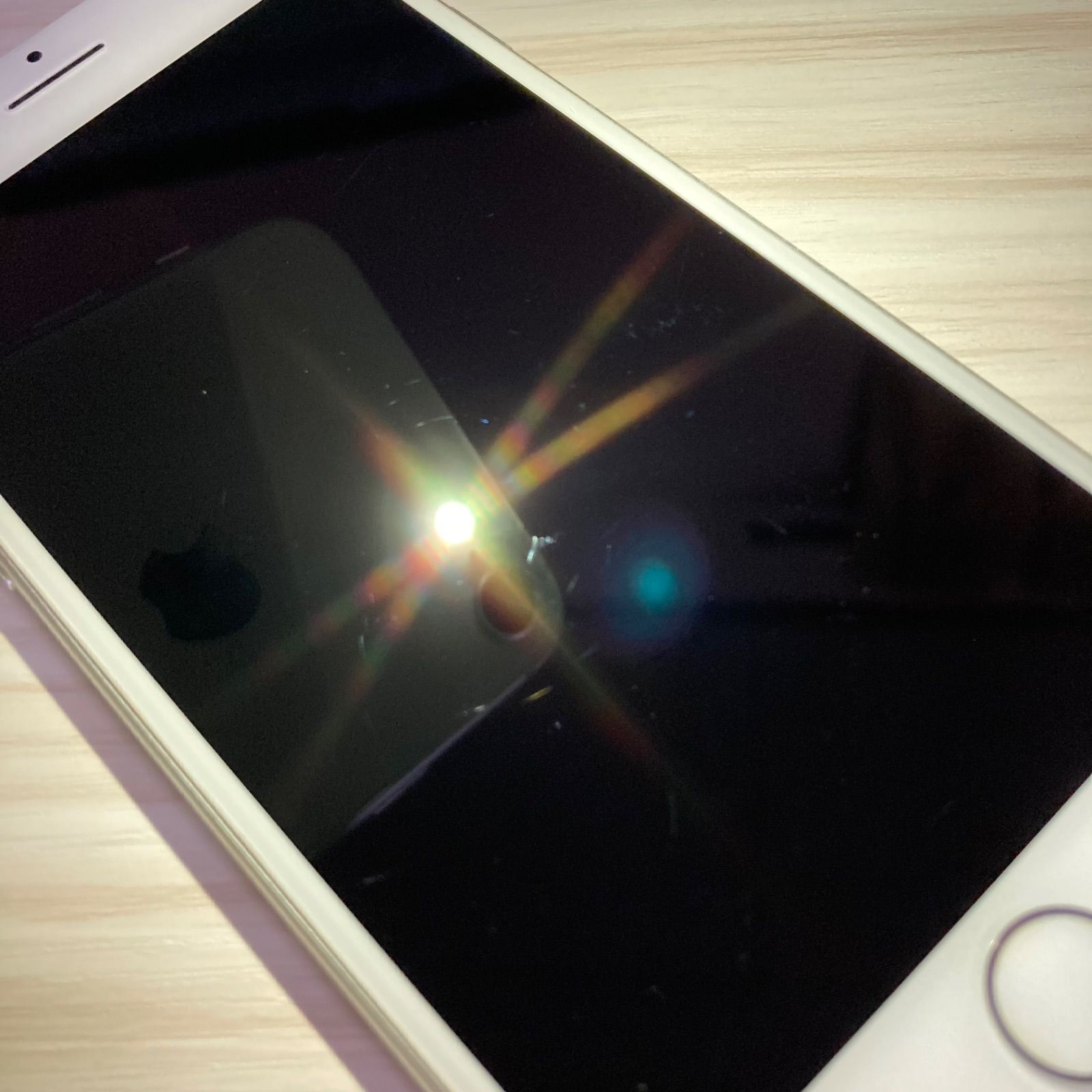 iPhone7 32GB Silver バッテリー98% SIMフリー - メルカリ