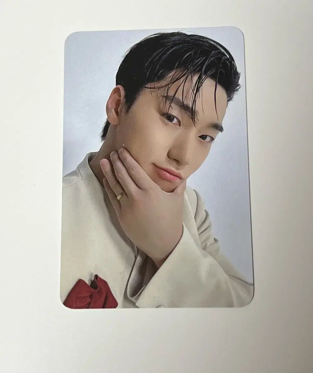 ATEEZ（エイティーズ・アチズ）サン(SAN・チェサン) MEGABOX 韓国映画