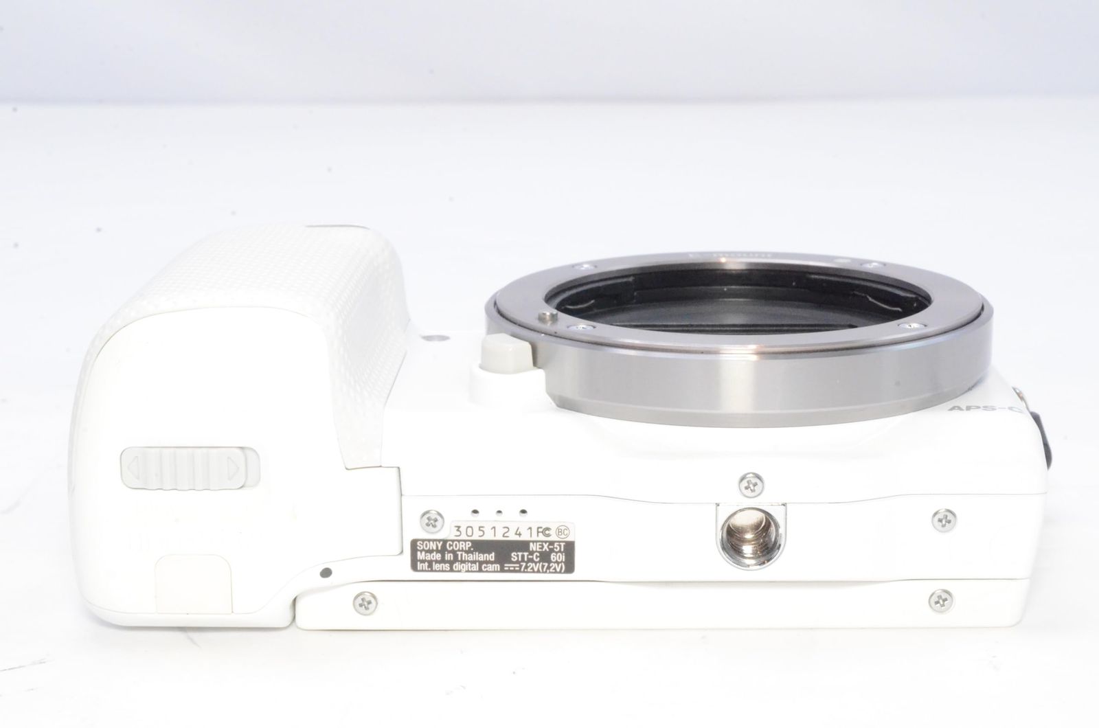 SONY デジタル一眼カメラ「NEX-5T」ボディ ホワイ NEX-5TY-W - メルカリ