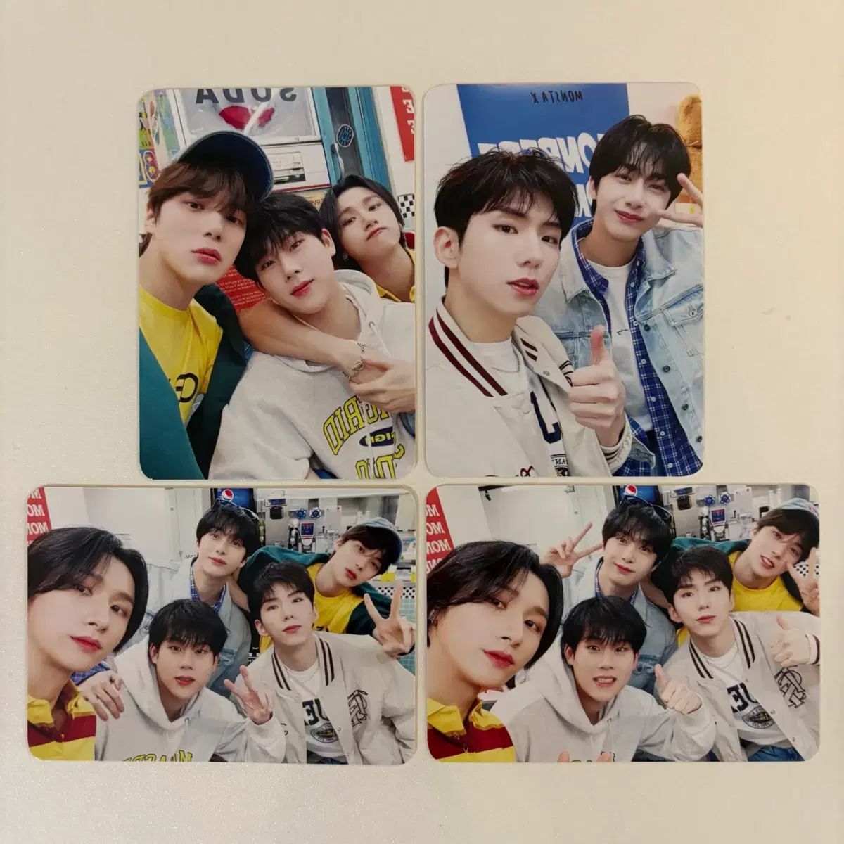 MONSTA X(モンスタエックス・モネク) トレカ 4枚 (トップスホルダー