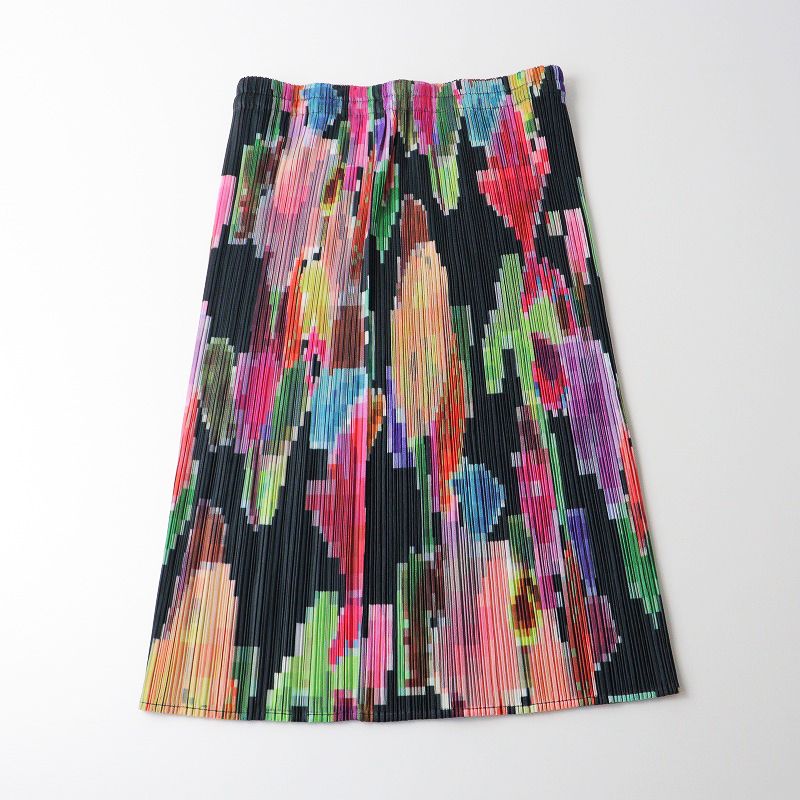 美品✨プリーツプリーズ イッセイミヤケ スカート モザイク模様 マルチカラー 美品 希少アイテム 1997年 プリーツプリーズ イッセイミヤケ デジタル