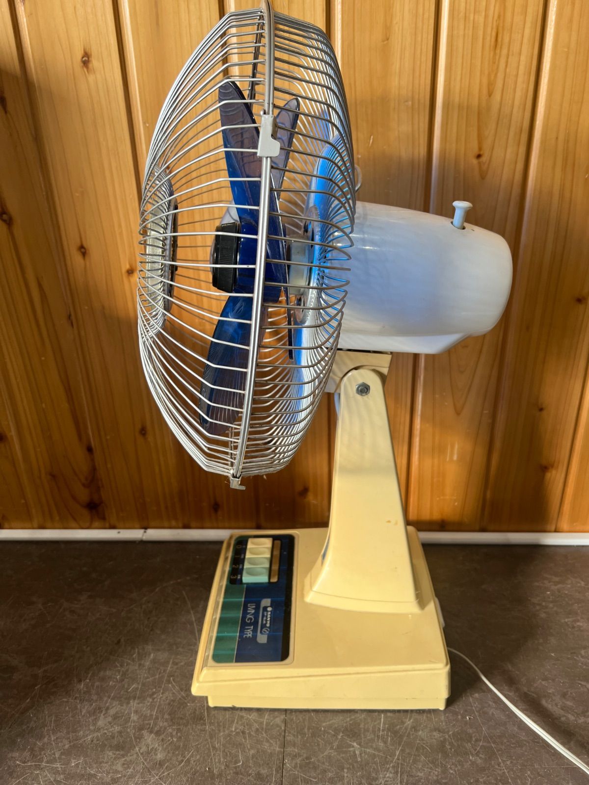 SANYO / 扇風機 】④EF-6JA レトロ 卓上扇 サンヨーLIVING TYPE - メルカリ