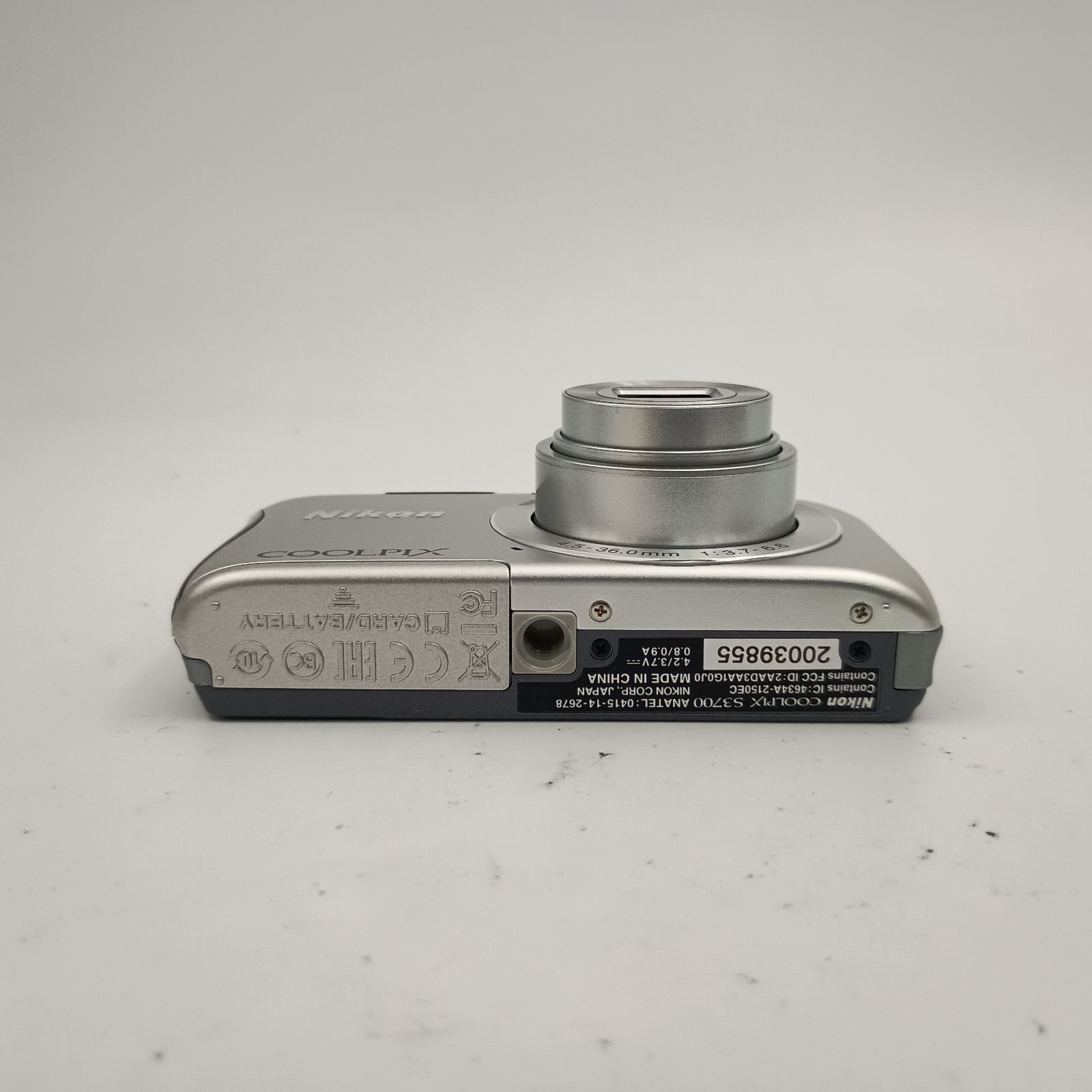 Nikon Coolpix S3700 Silver Compact DIGITAL Camera Silver 