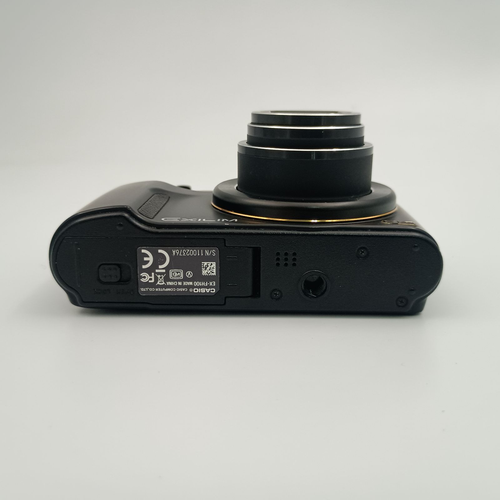 CASIO EXILIM EX-FH100 Compact DIGITAL Camera Black 黒 カシオ