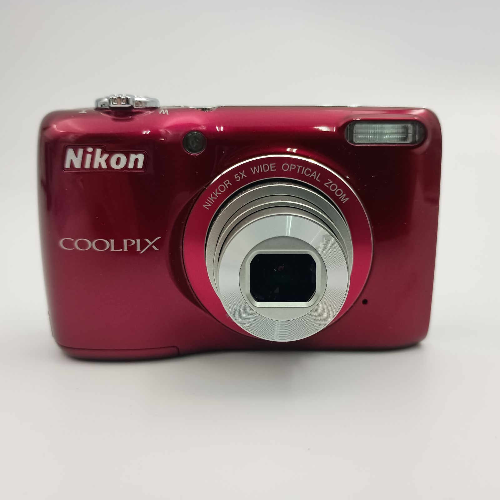 Nikon Coolpix L26 Compact DIGITAL Camera Red コンパクトデジタル 
