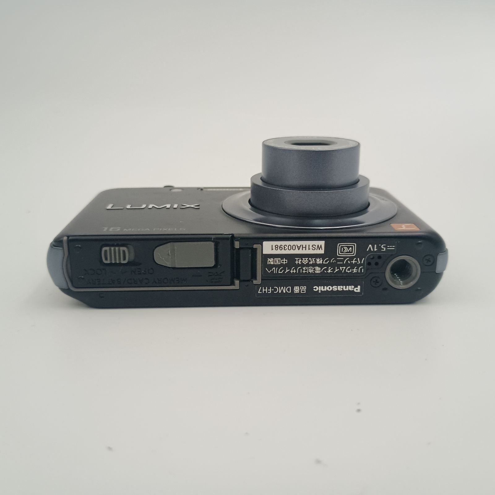 Panasonic LUMIX DMC-FH7 Compact DIGITAL Camera Black パナソニック 