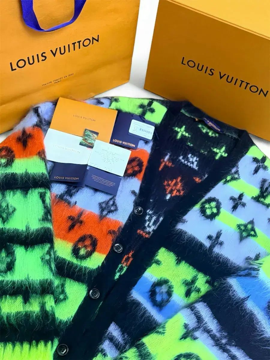 Louis Vuitton？ マルチカラー カーディガン モノグラム キャットスタンプカーディガン ｜ルイ・ヴィトン 公式