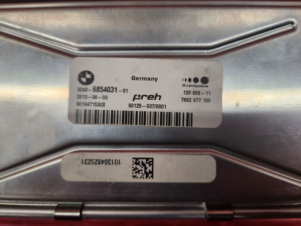 BMW F11 MX20 523d ツーリング 純正 アクティブステアリング 