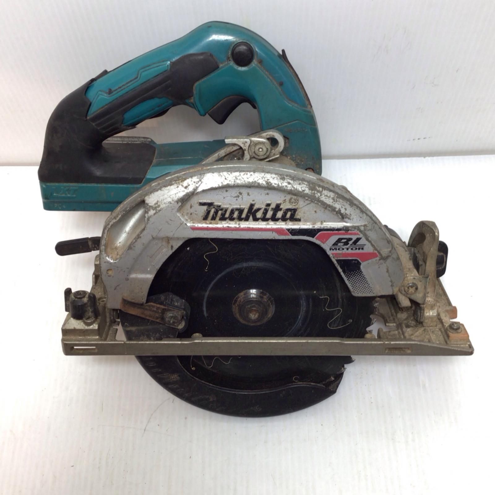 ΘΘMAKITA マキタ 充電式丸のこ 程度C 本体のみ コードレス式 165mm 18v 2022年製 キズ・ヨゴレ有 HS631D ブラック マキタ（makita） 165mm充電式電子マルノコ(最大切込み深さ：66mm
