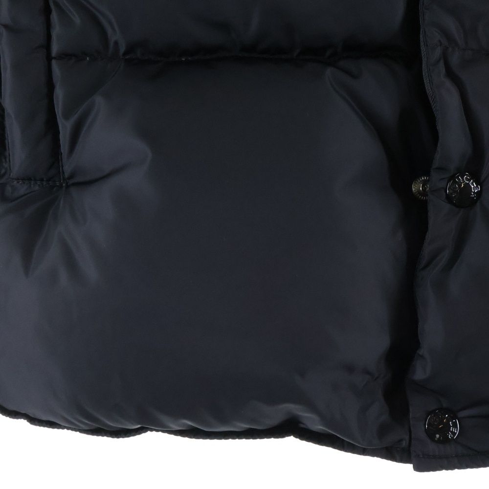 MONCLER (モンクレール) AVORD 襟ムートン レザー切替ダウンベスト