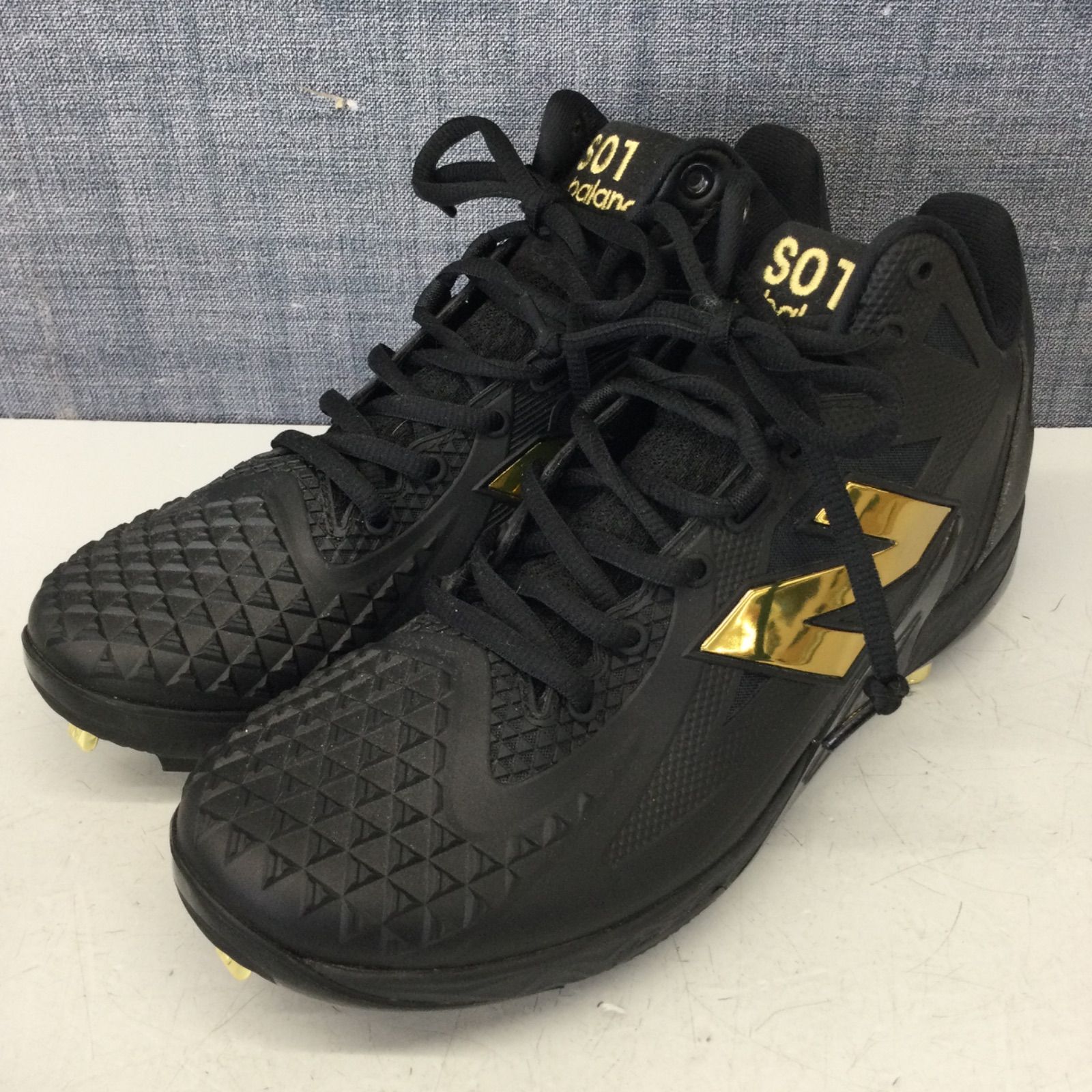 美品 new balance ニューバランス Fuel Cell Ohtani 1 Black with gold 
