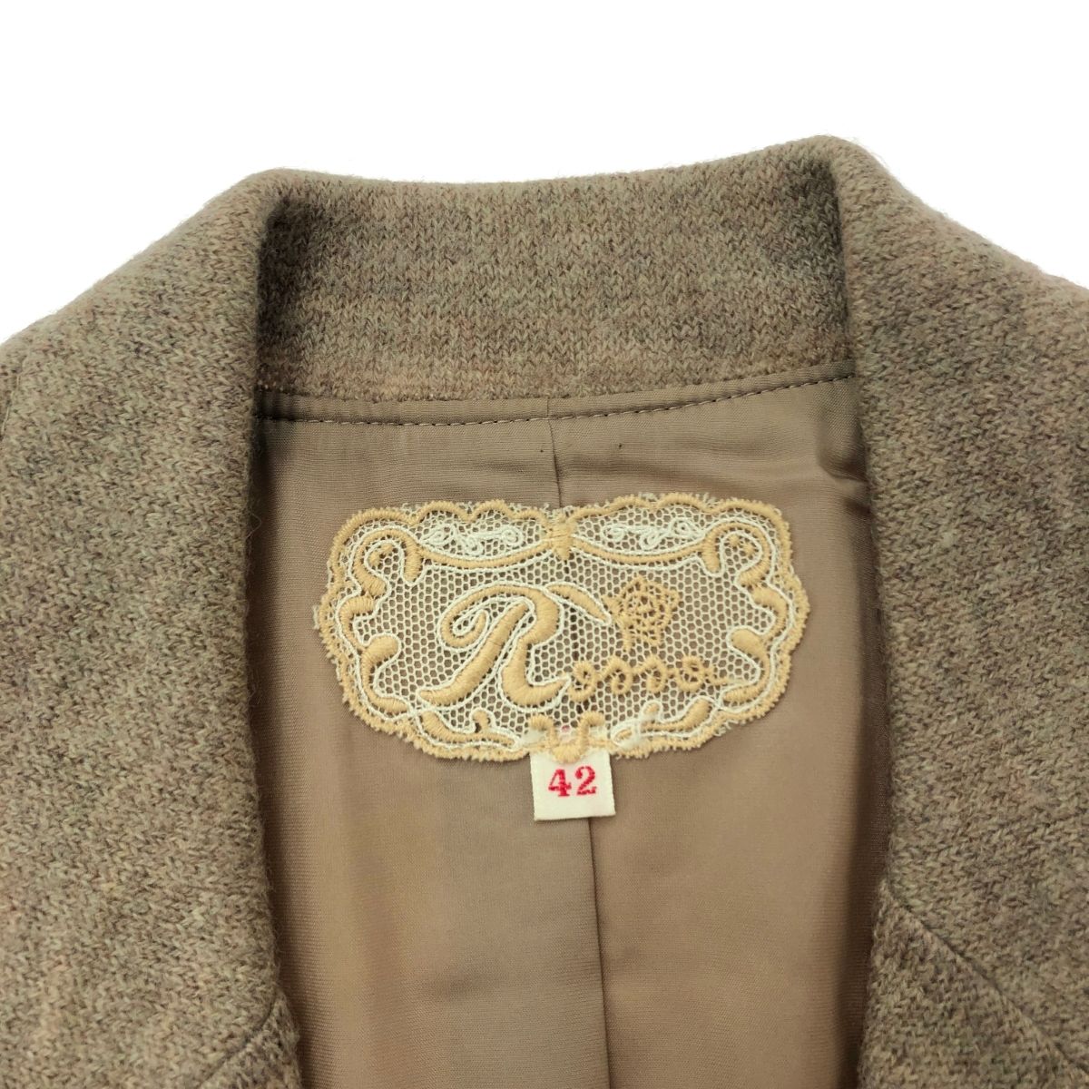 美品　インポートロッサ　ウールリネンジャケット　花柄刺繍　ベージュ　42 import Rossa インポートロッサ ニットジャケット サイズ:44 花柄刺繍