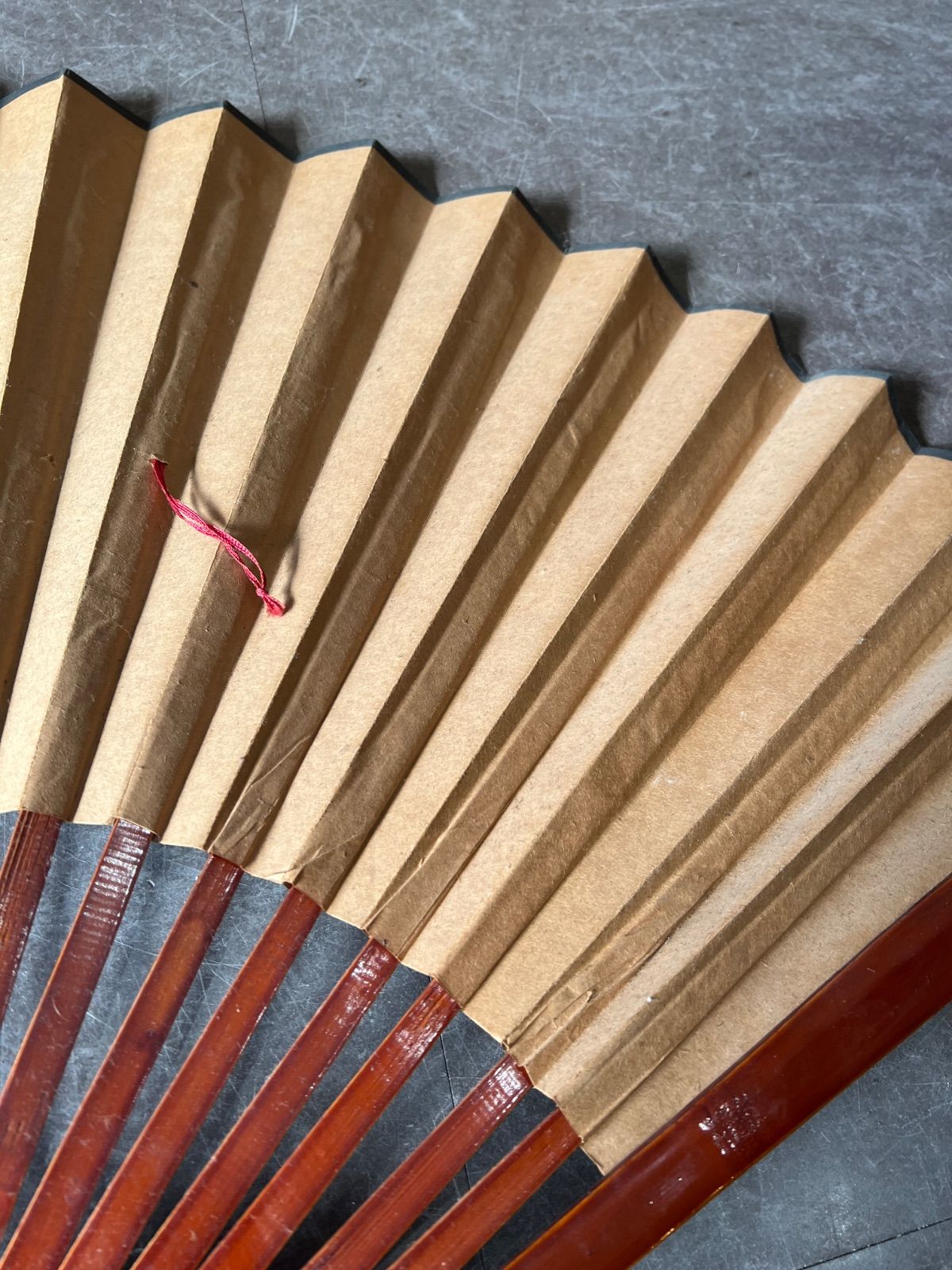 大扇 / 扇子 】鶴 松 縁起物 扇子 骨董品 工芸 工芸品 - メルカリ