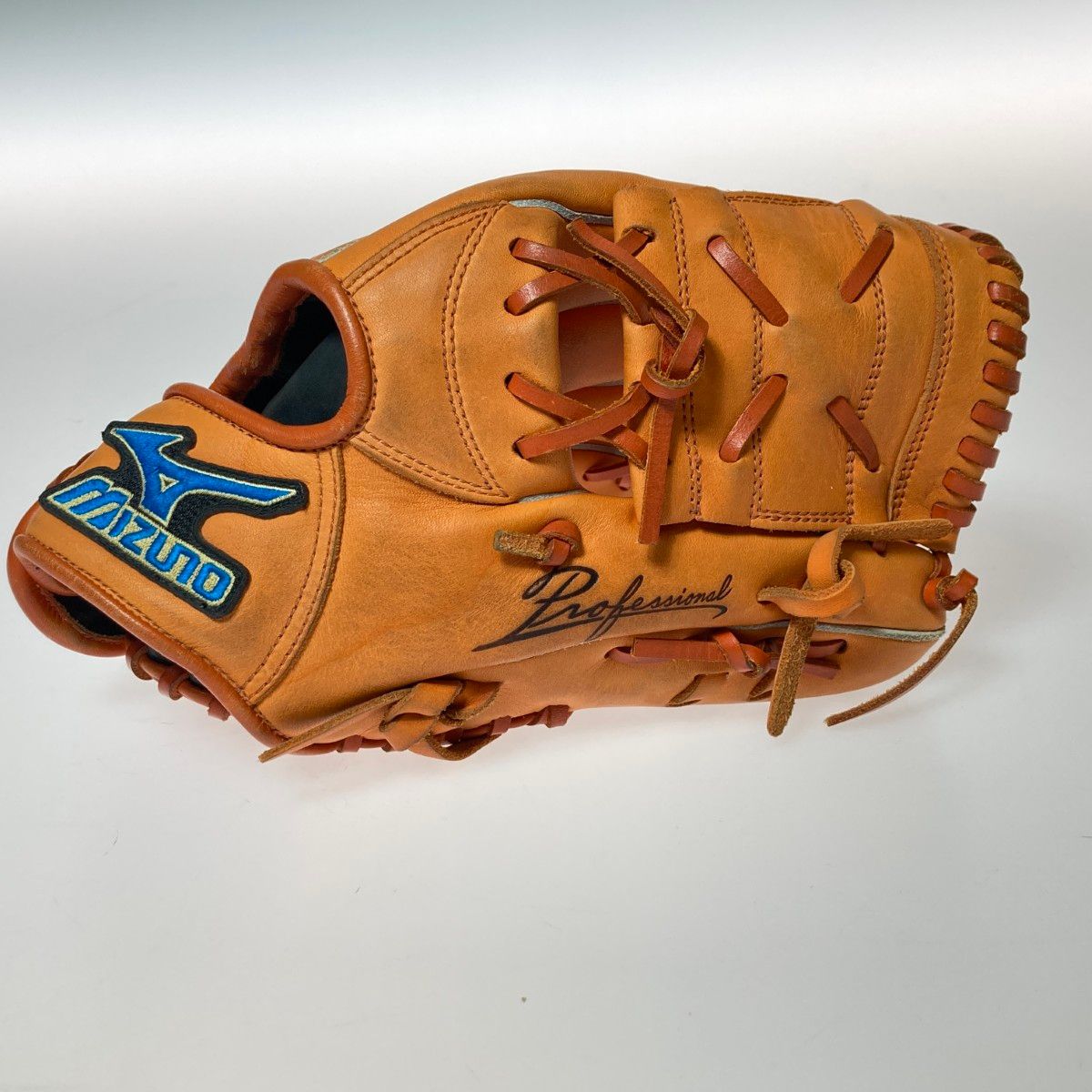 ◎◎MIZUNO ミズノ プロフェッショナル 軟式グローブ 右投げ 内野手用