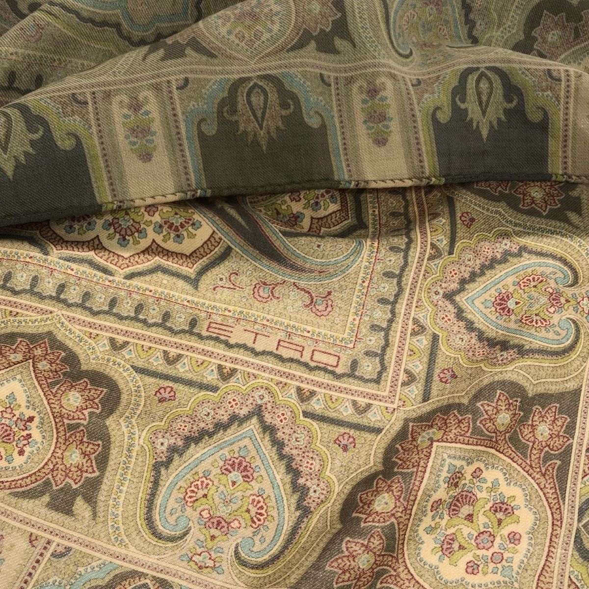 ETRO エトロ 大判スカーフ ペイズリー シルク100％ マルチカラー