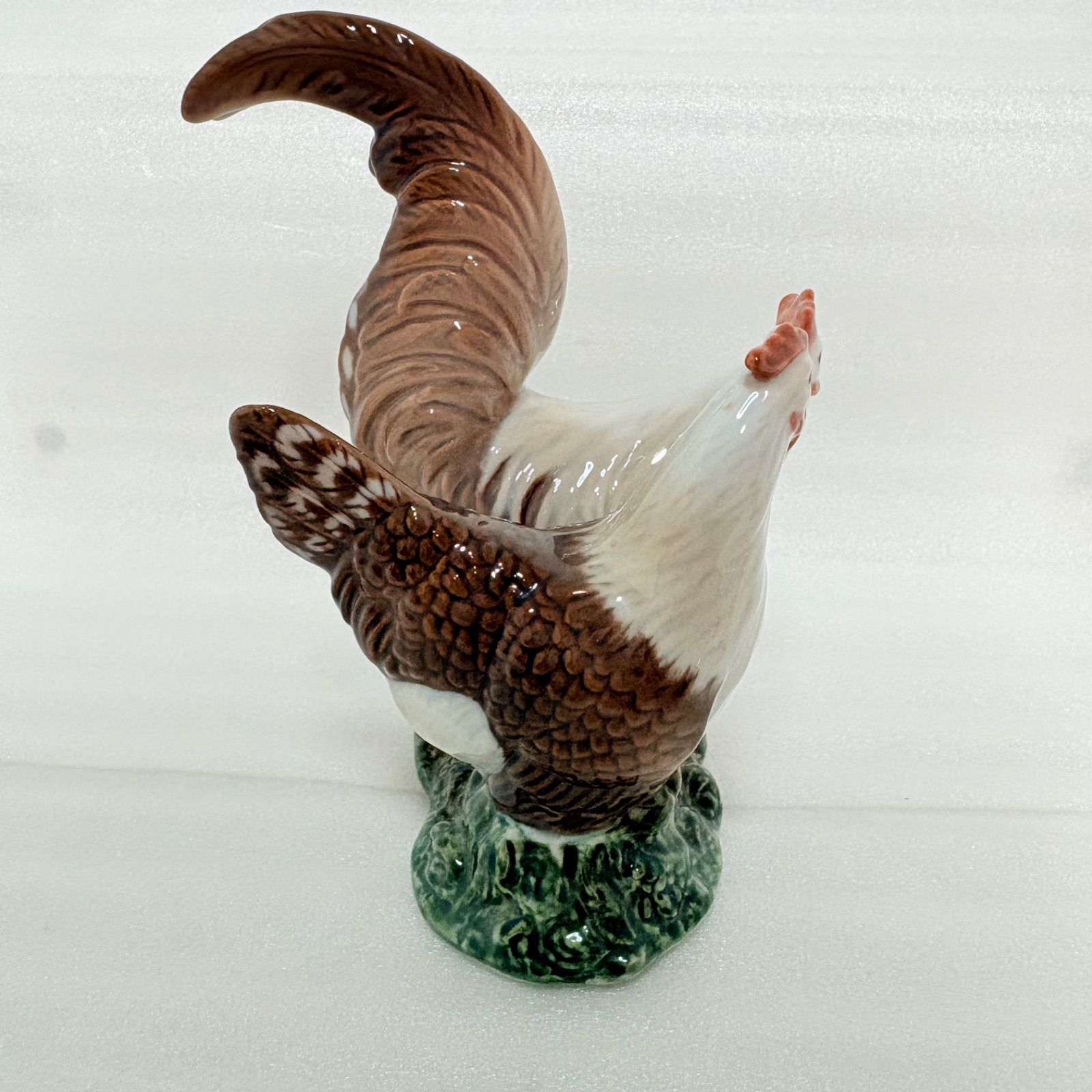 ロイヤルコペンハーゲン フィギュリン ニワトリ 干支 🥚 - メルカリ